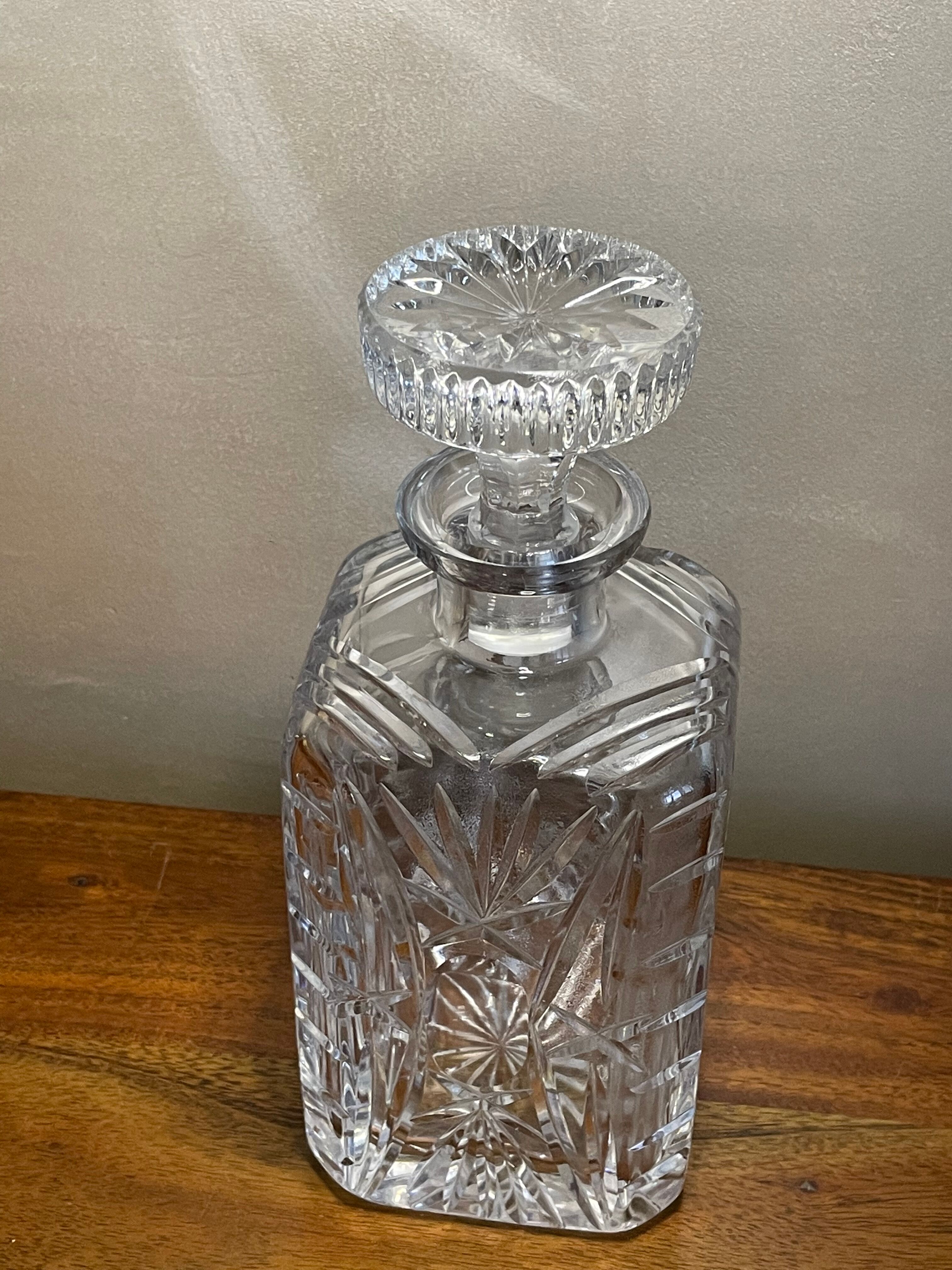 Carbed glass decanter