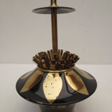 Telescopic cigarette holder in metal mushroom shape