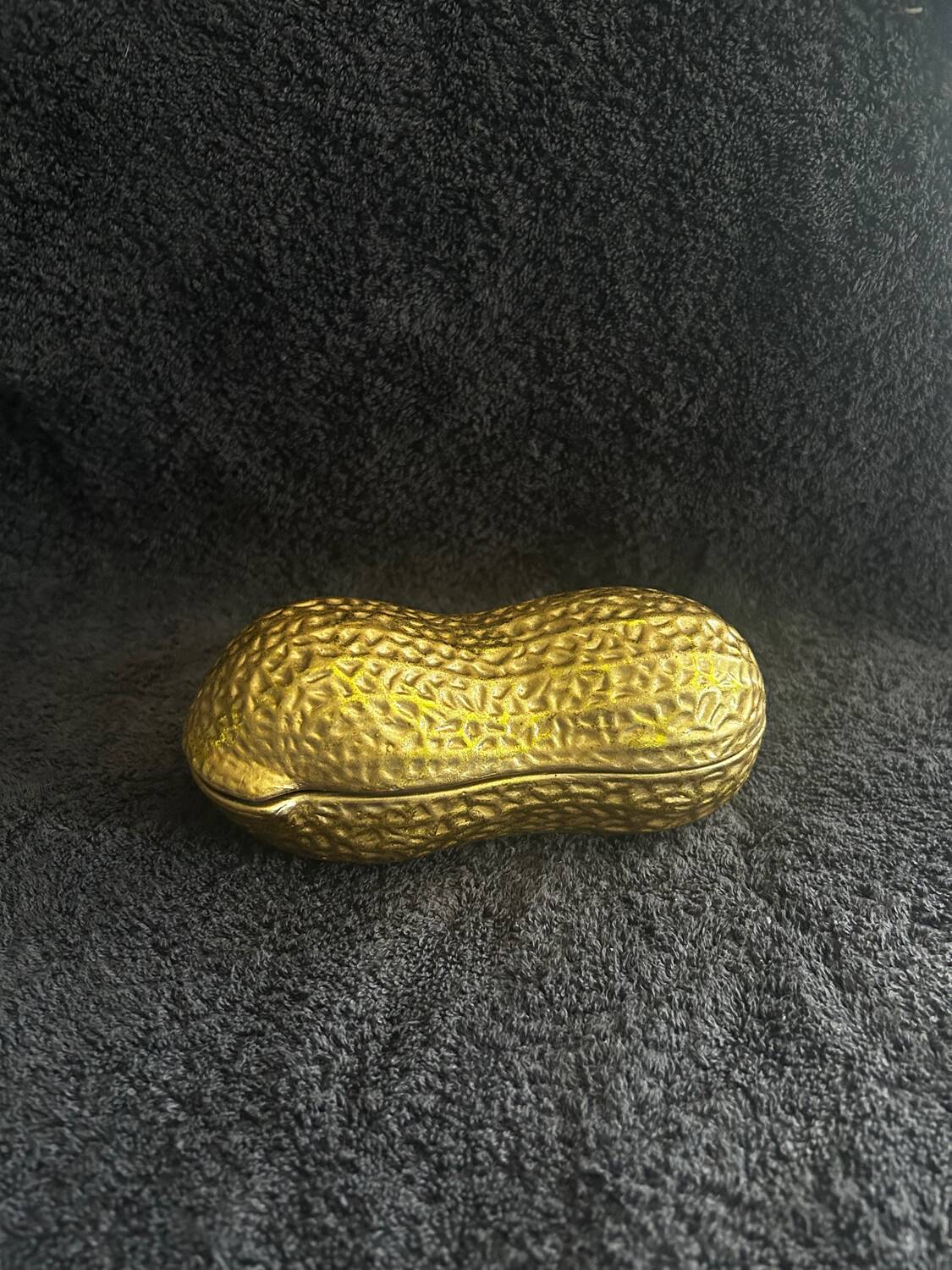 Vintage 1960s-70s ceramic peanut box