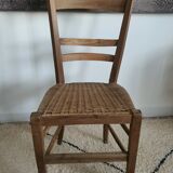 Chaise ancienne