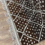 Traditional Berber rug dyed with walnut 240 x 150 cm