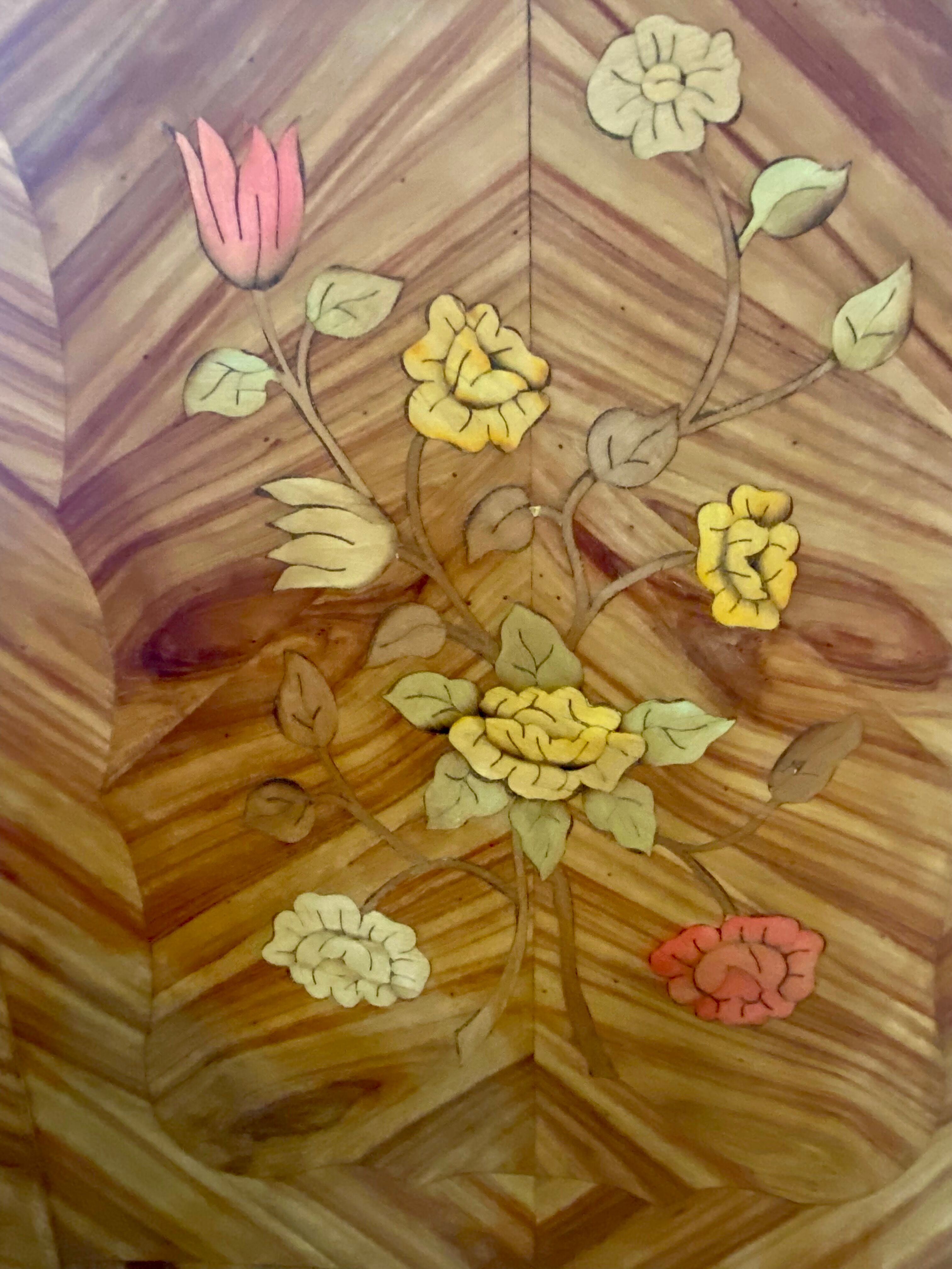 Commode Louis XV Marble top and marquetry