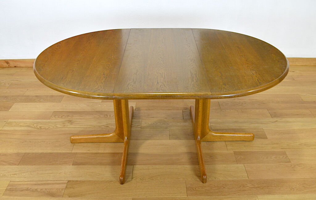 Lubke vintage 1960 Scandinavian design oval table