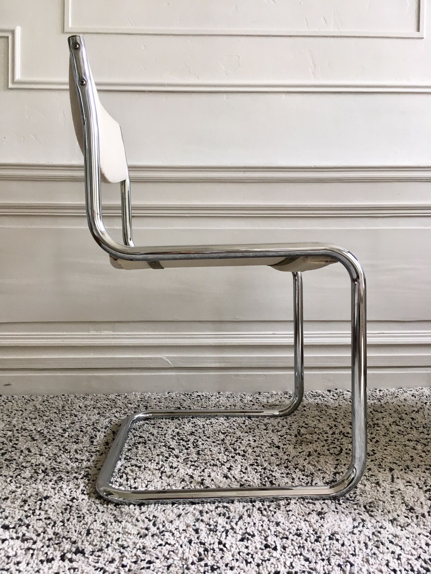 Set of restored vintage chairs with "Luge" feet