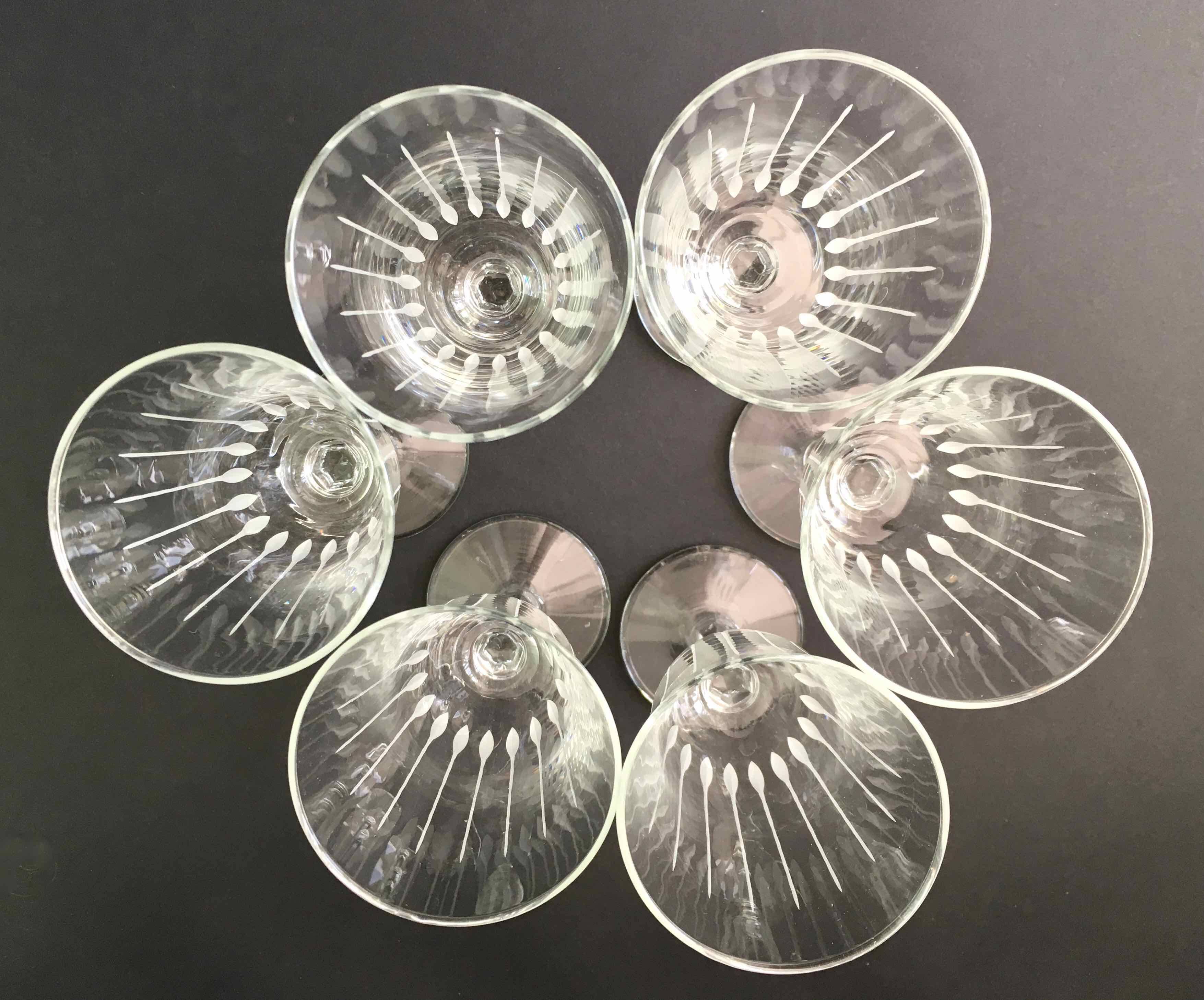 6 chiseled champagne flutes