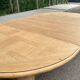Table de repas ronde, ovale extensible en chêne poncé