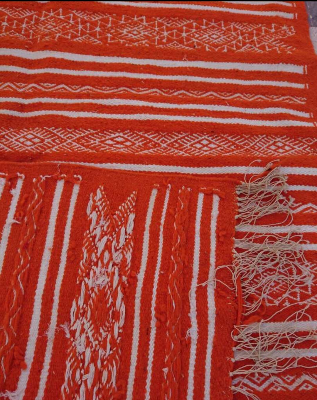 Orange and white carpet, 185x110cm