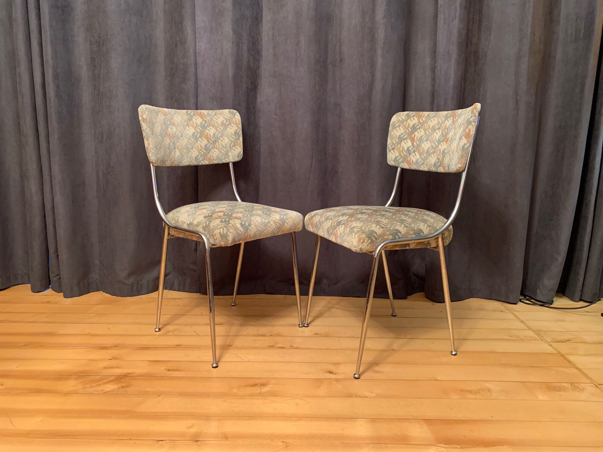 Pair of chairs Italy 1950s
