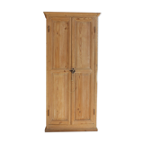 Craft wardrobe
