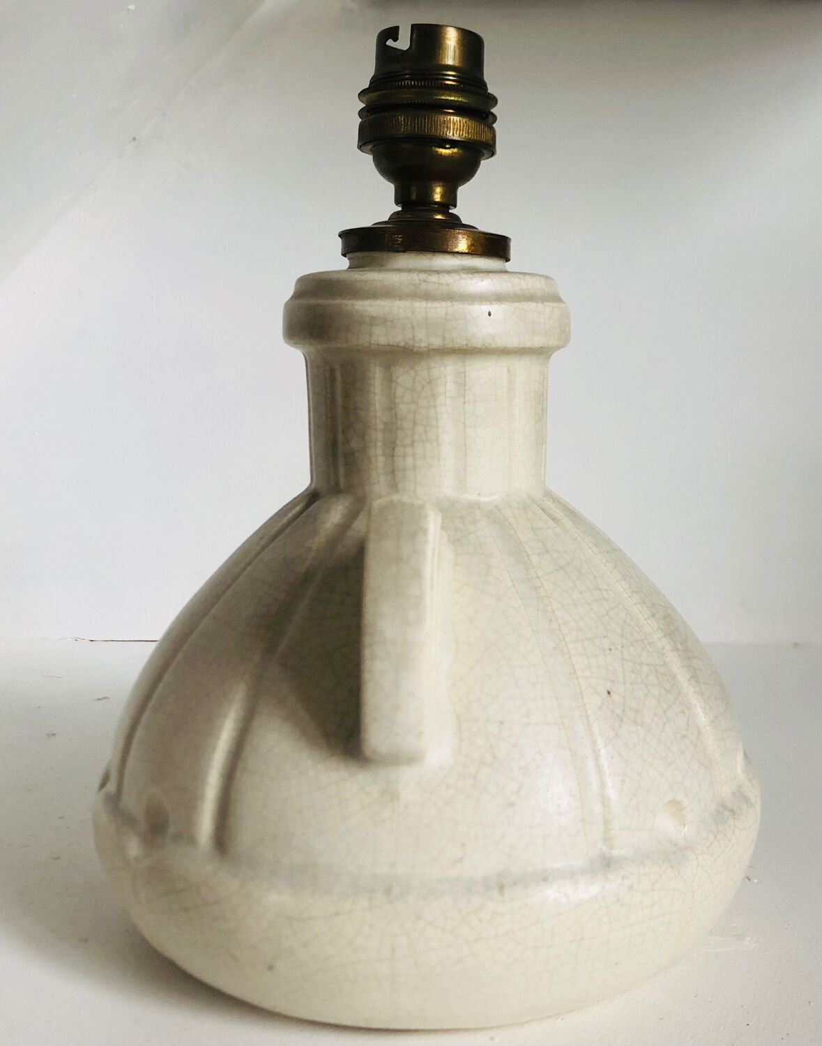 Art Deco lamp base in crackled ceramic