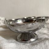 Stainless steel ice cream cups in a box