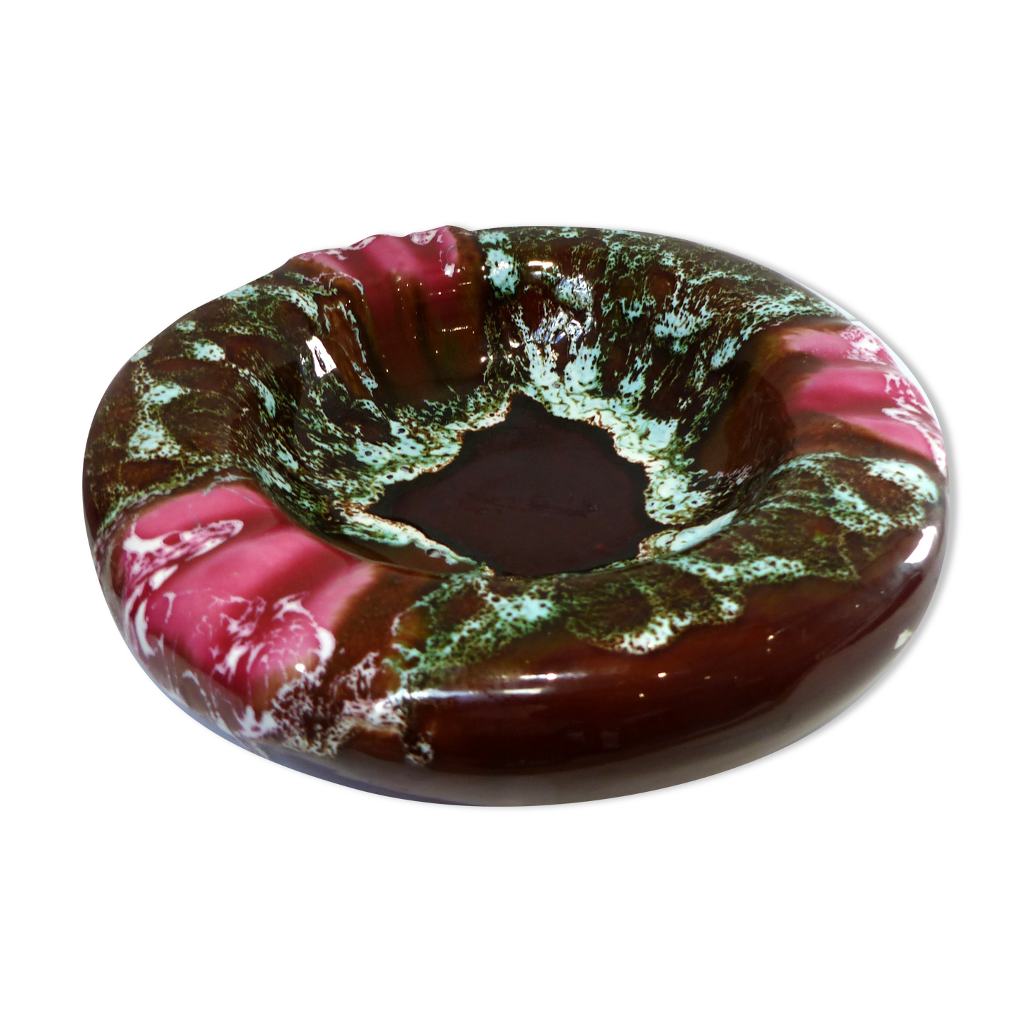 Old empty Vintage ceramic pocket pink tones, green white reflections