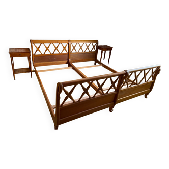 Paire de lits et tables de chevet col de cygne style empire