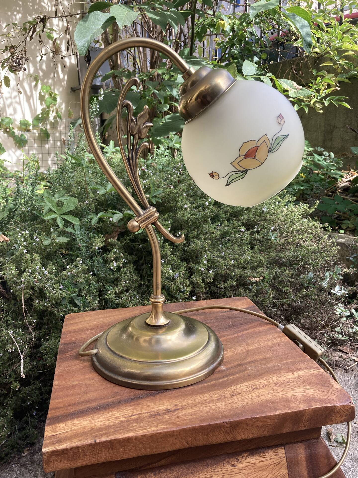 Art Deco revival table lamp