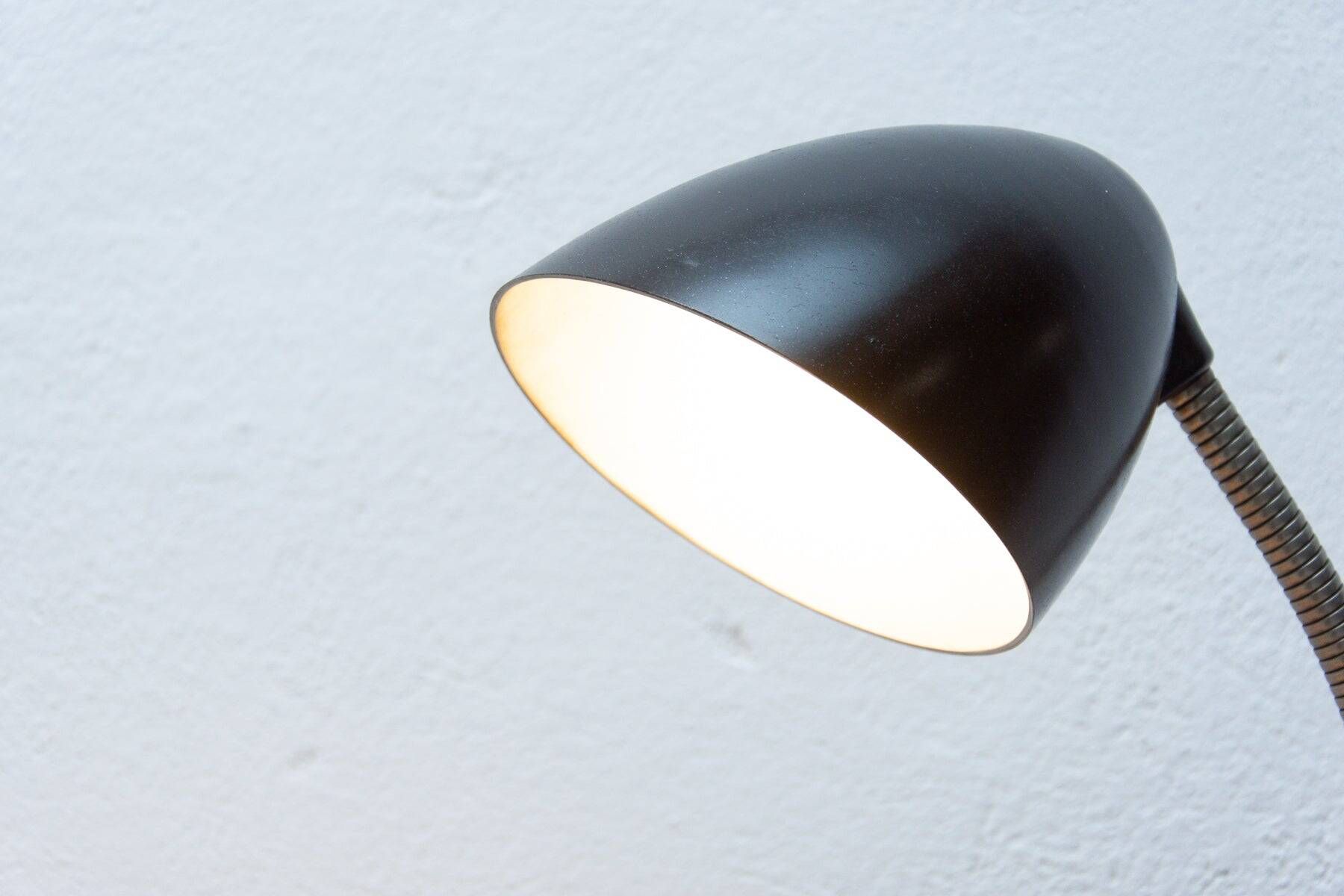 Lampe de table du milieu du siècle par Eric Kirkman Cole pour Elektrosvit