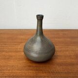 Mid-century minimalist studio pottery vase by Mathies Schwarze, Germany, 1960s.