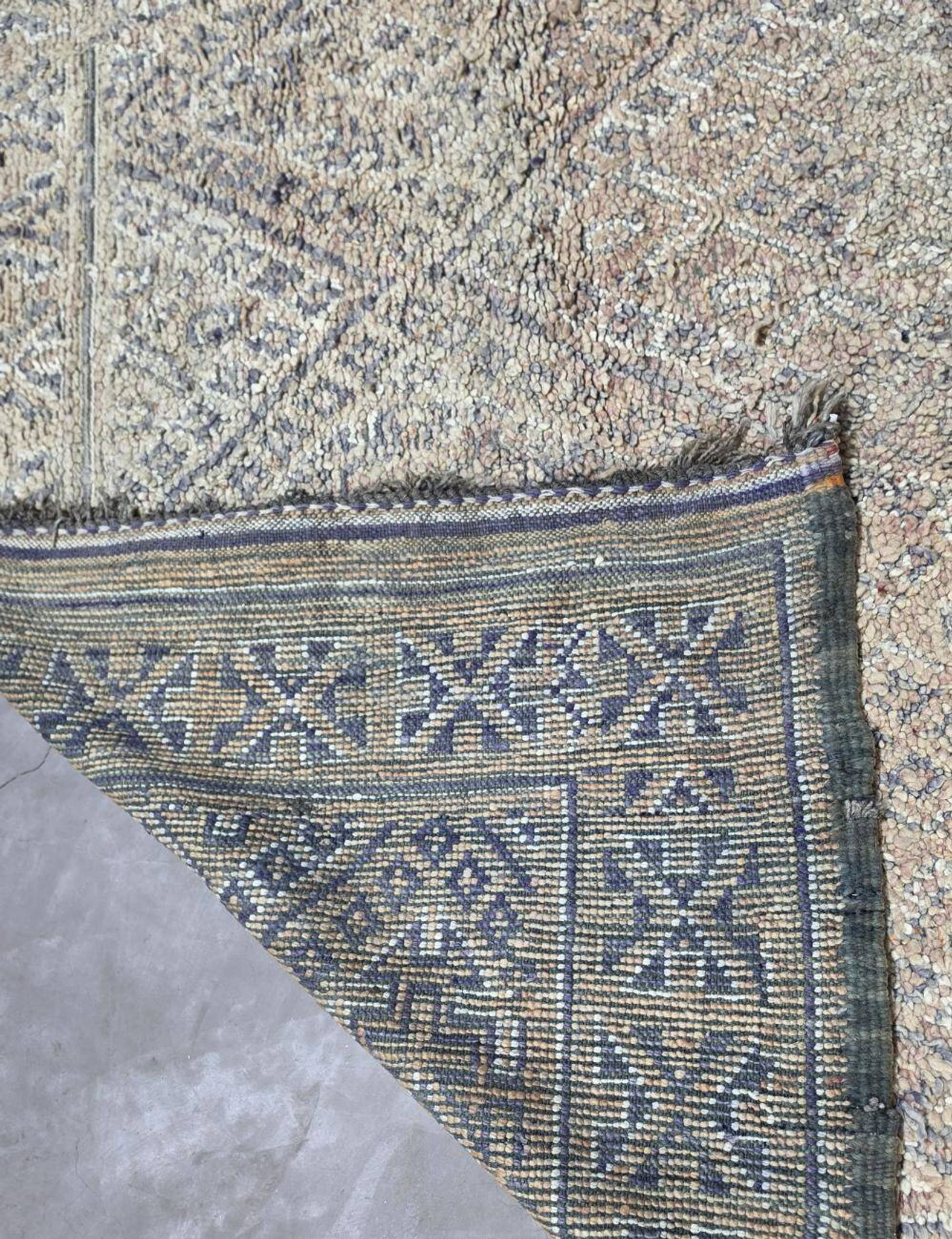 Tapis Beni M'Guild Marocain - 322 x 210 cm