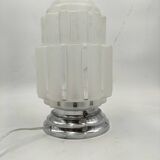 Art deco lamp