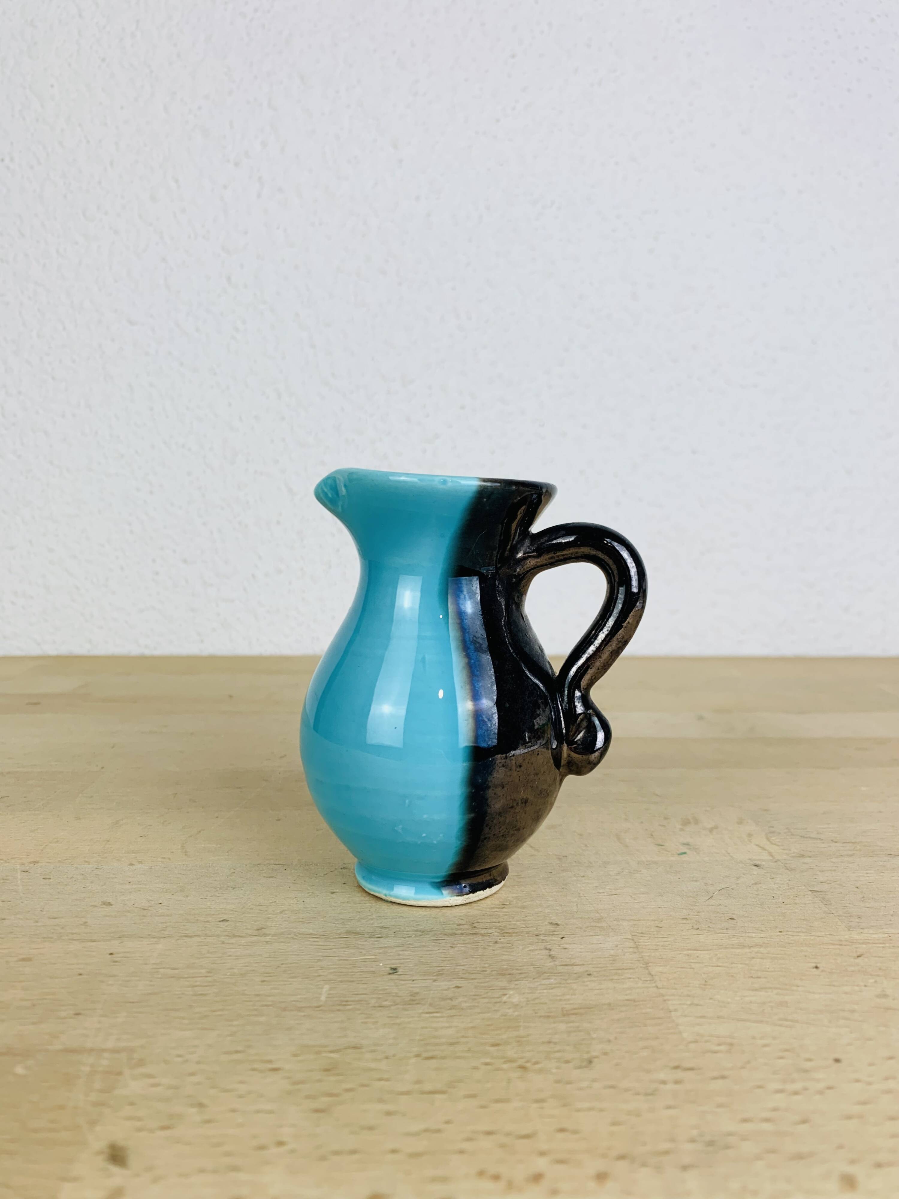 Two-tone ceramic vase from the 50s, blue and black, vintage