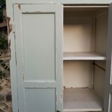 Armoire parisienne