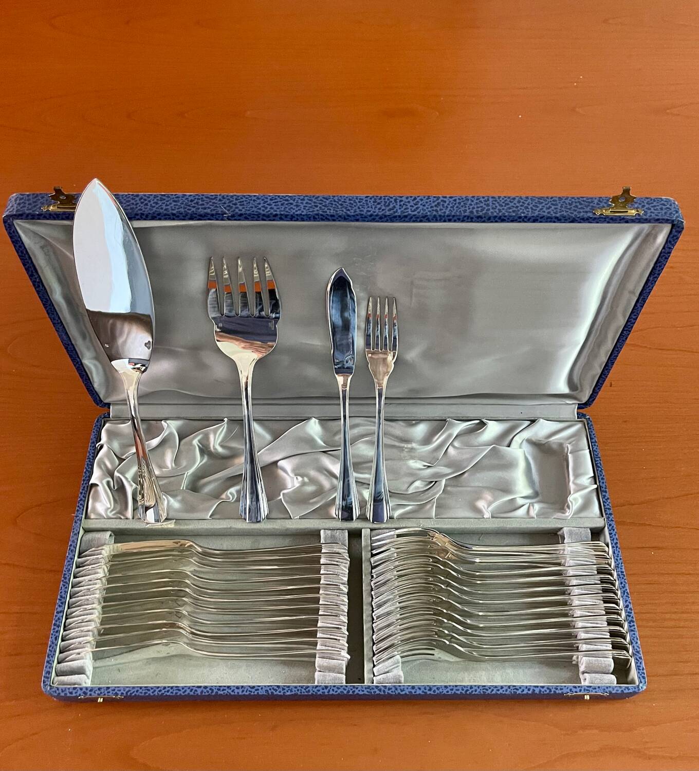 Christofle boréal fish service 26 pieces