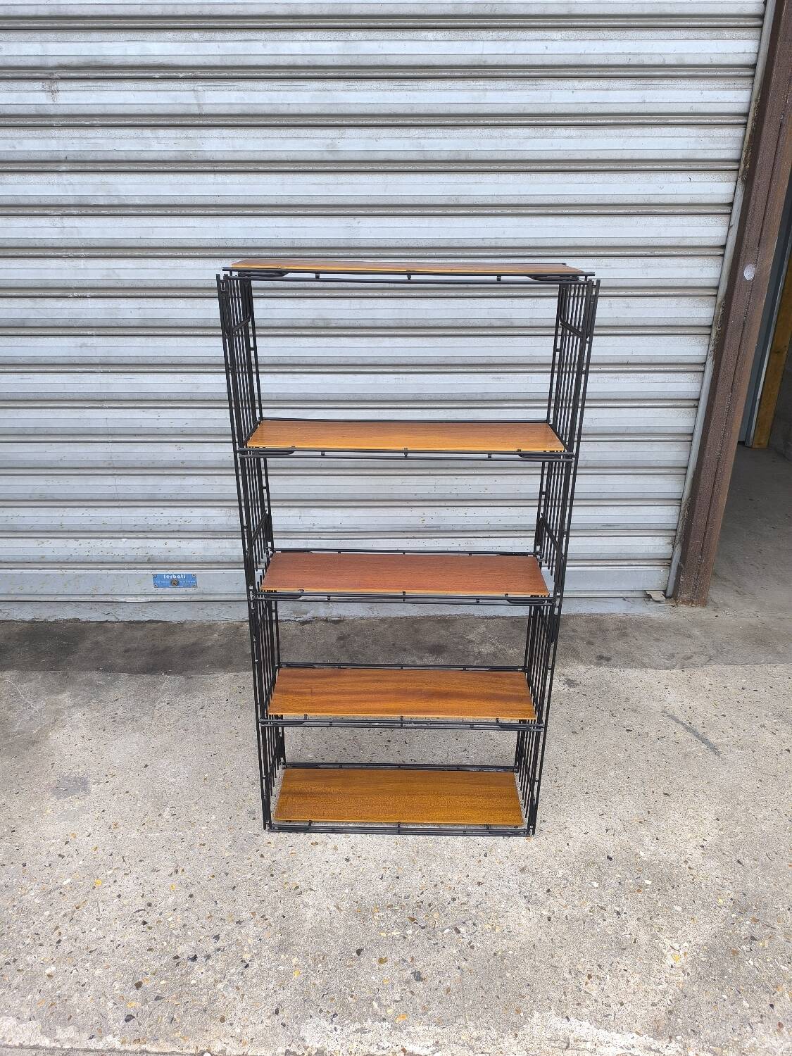 Multistrux modular shelving unit by Multimueble 1960