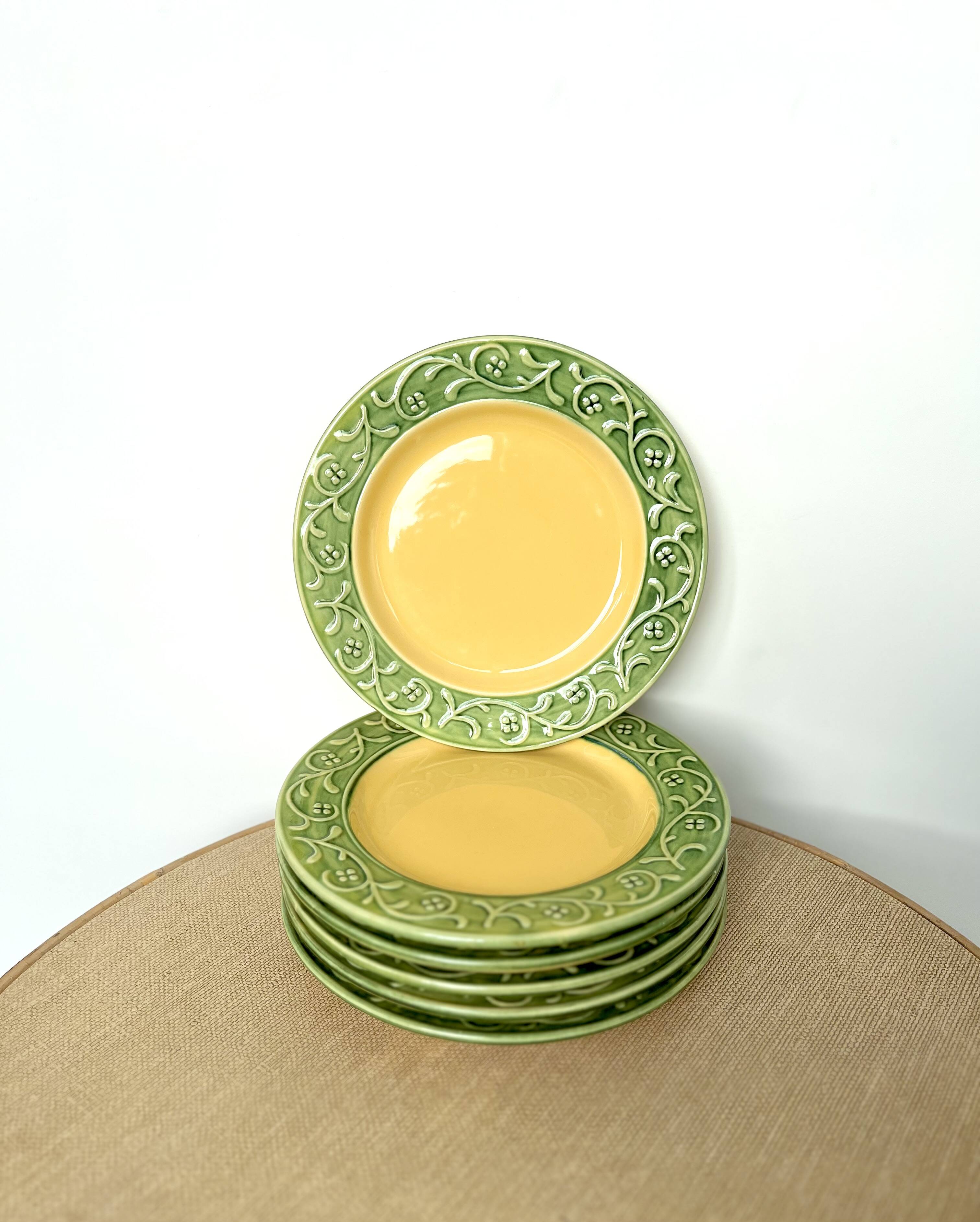 Barbotine frieze dessert plates