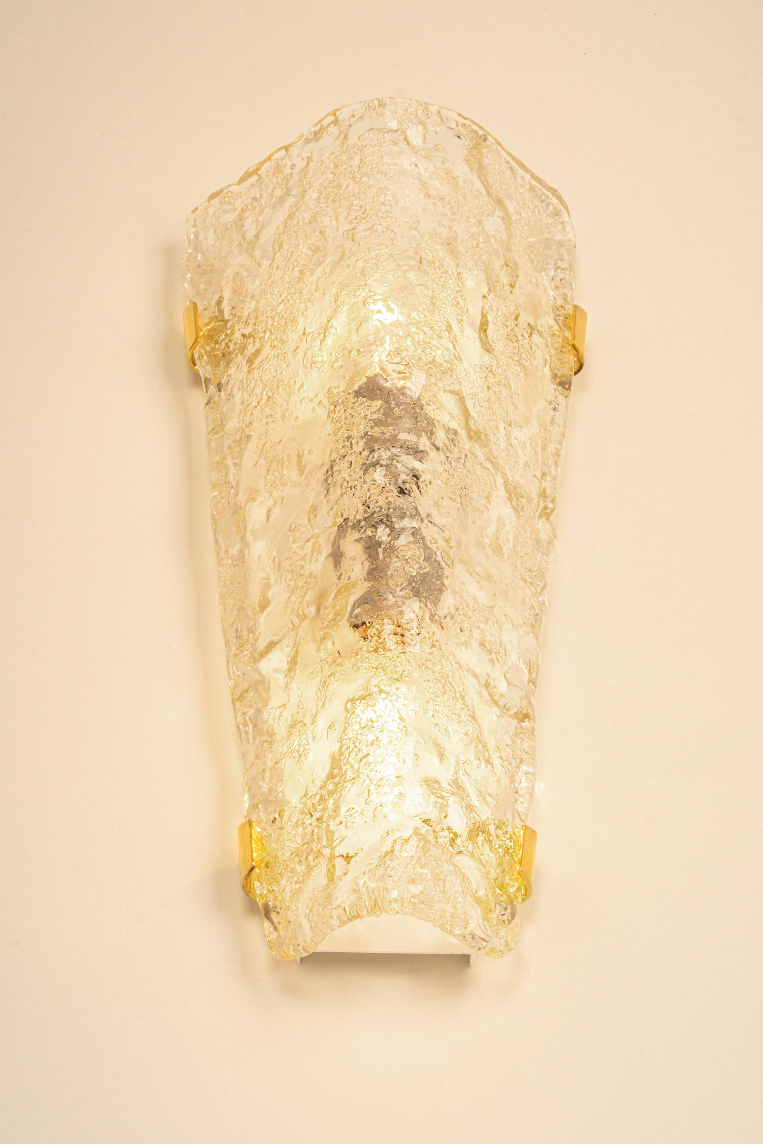 Set of 3 large angular wall sconces in Murano glass by Hillebrand, Germany, 1960s.