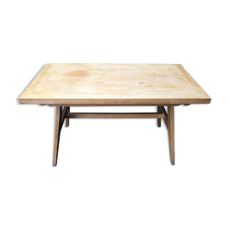 Table René Gabriel