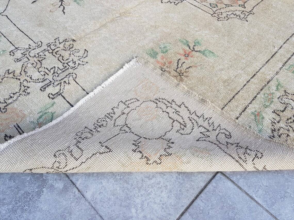 Beige Antique Oushak Area Rug sku v786