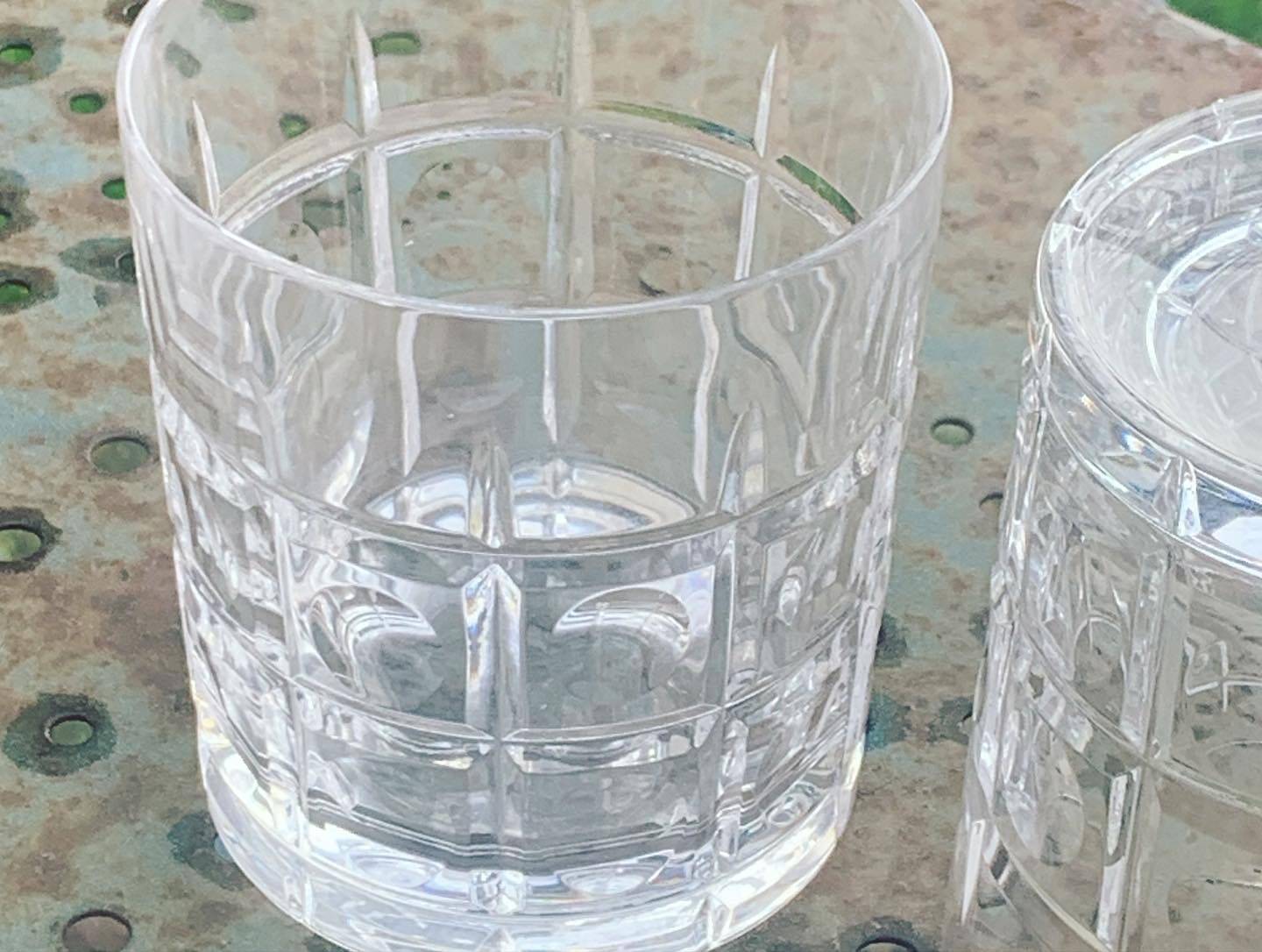 5 whisky glasses, Cristal Bayel stamps, transparent crystal with patterns