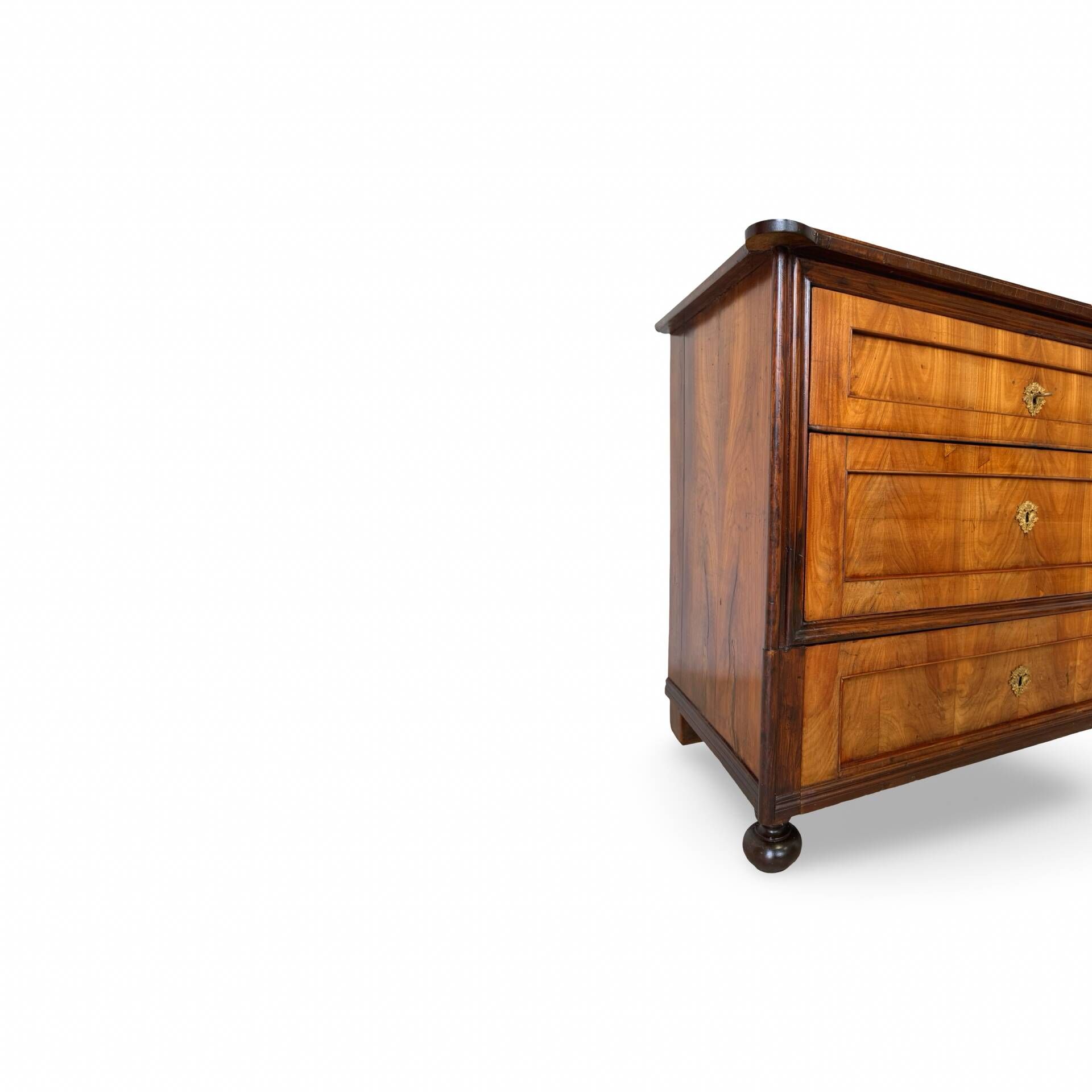 Small Antique walnut and walnut veneered Chest of Drawers – Neoclassic