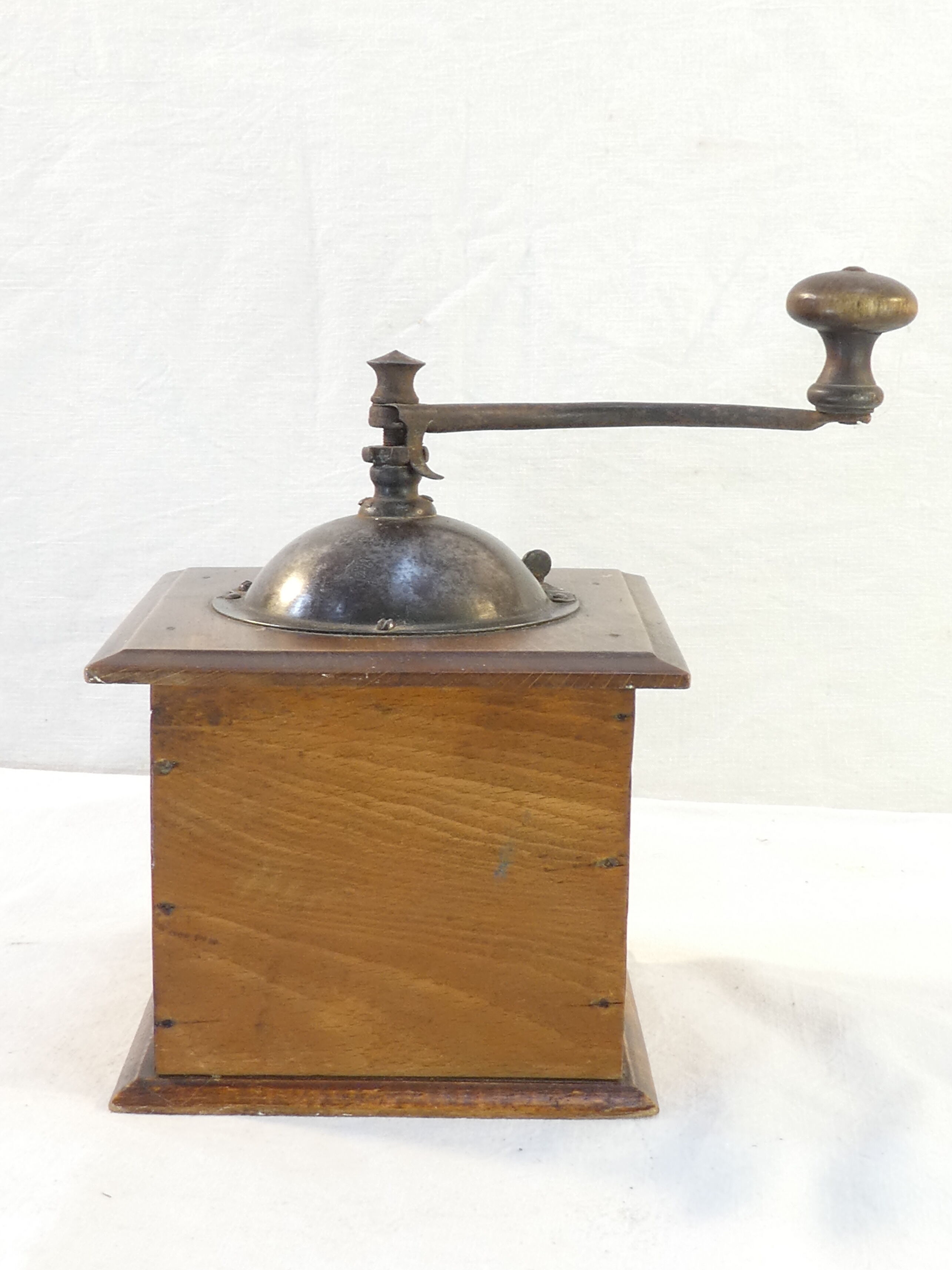 Coffee Mill PEUGEOT FRERES Valentigney DOUBS