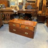 Commode de campagne