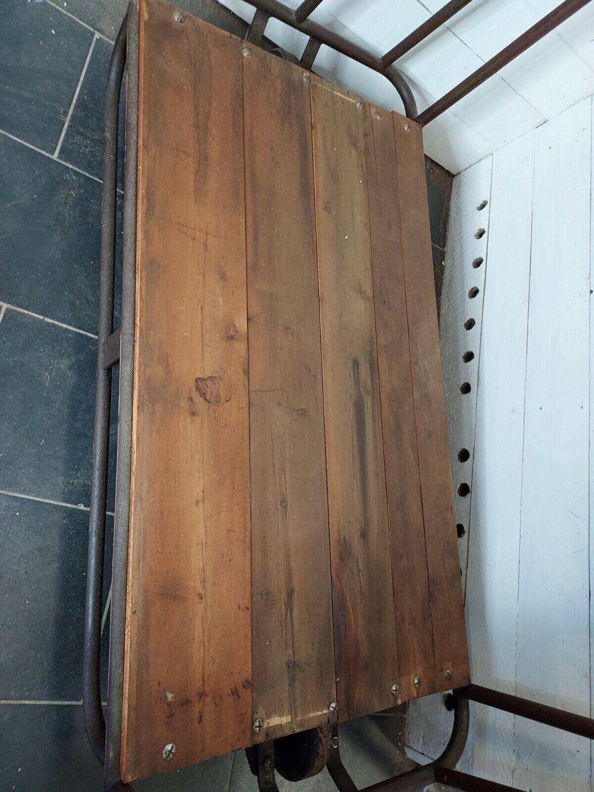 Iron and wood industrial trolley / clothes rack