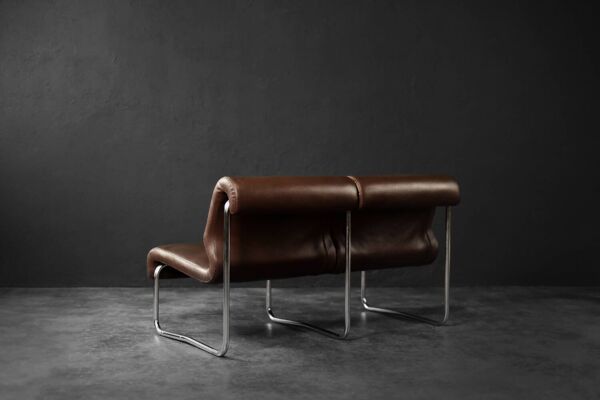 Mid-century modern German vintage canapé lounge, 2-seater, brown steel frame.