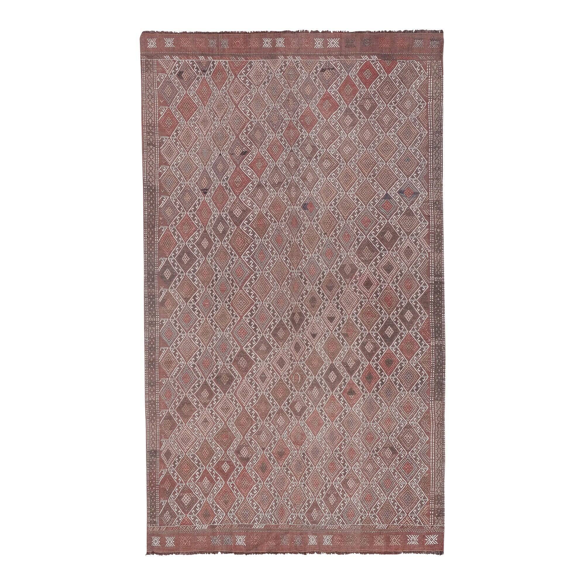 Vintage Turkish kilim, handwoven, 137x235 cm.