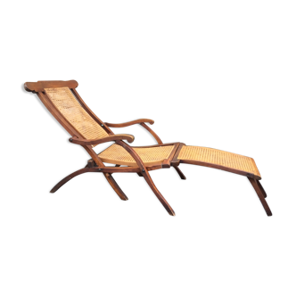 Lounge chair