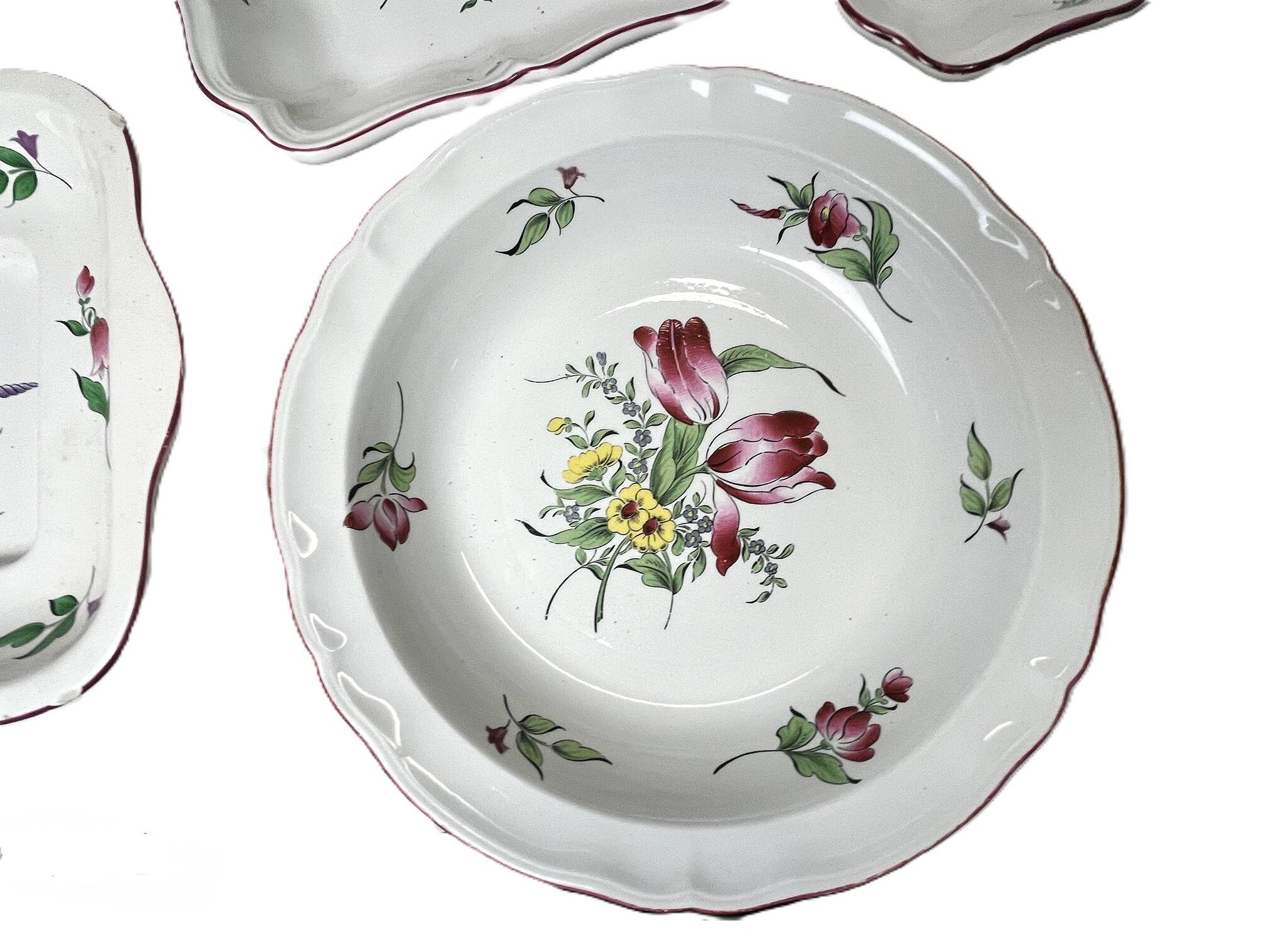 42-piece Lunéville KG tableware set with floral decoration, 20th century
