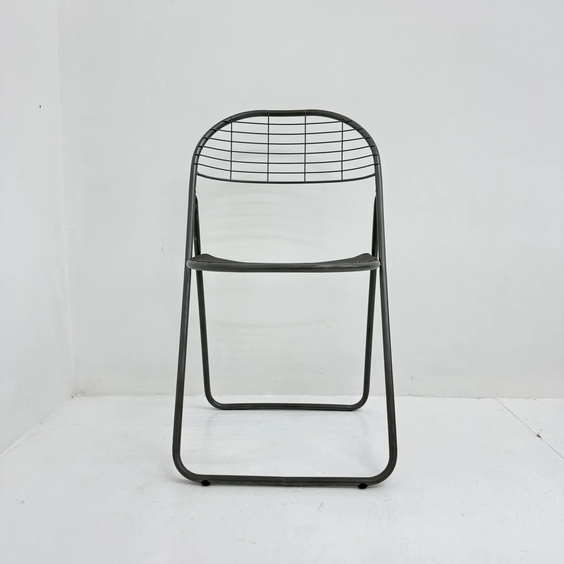 Niels Gammelgaard for Ikea grey wire metal folding chair, 1970s