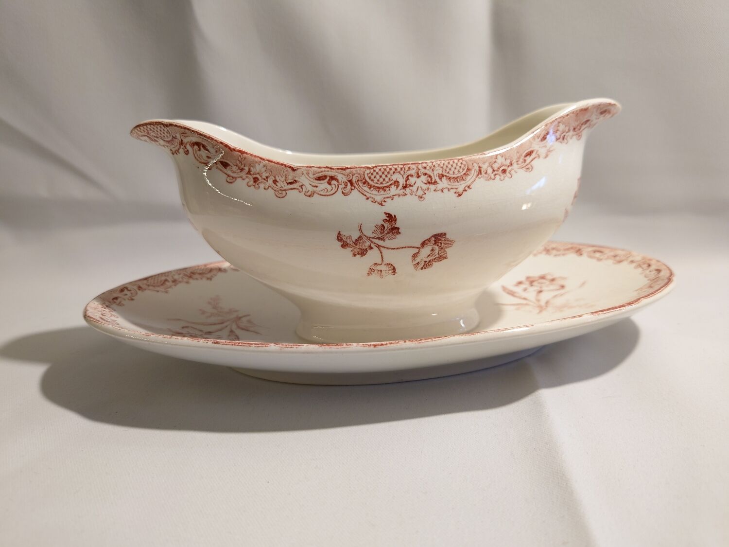 Saucière Sarreguemines model Fontanges