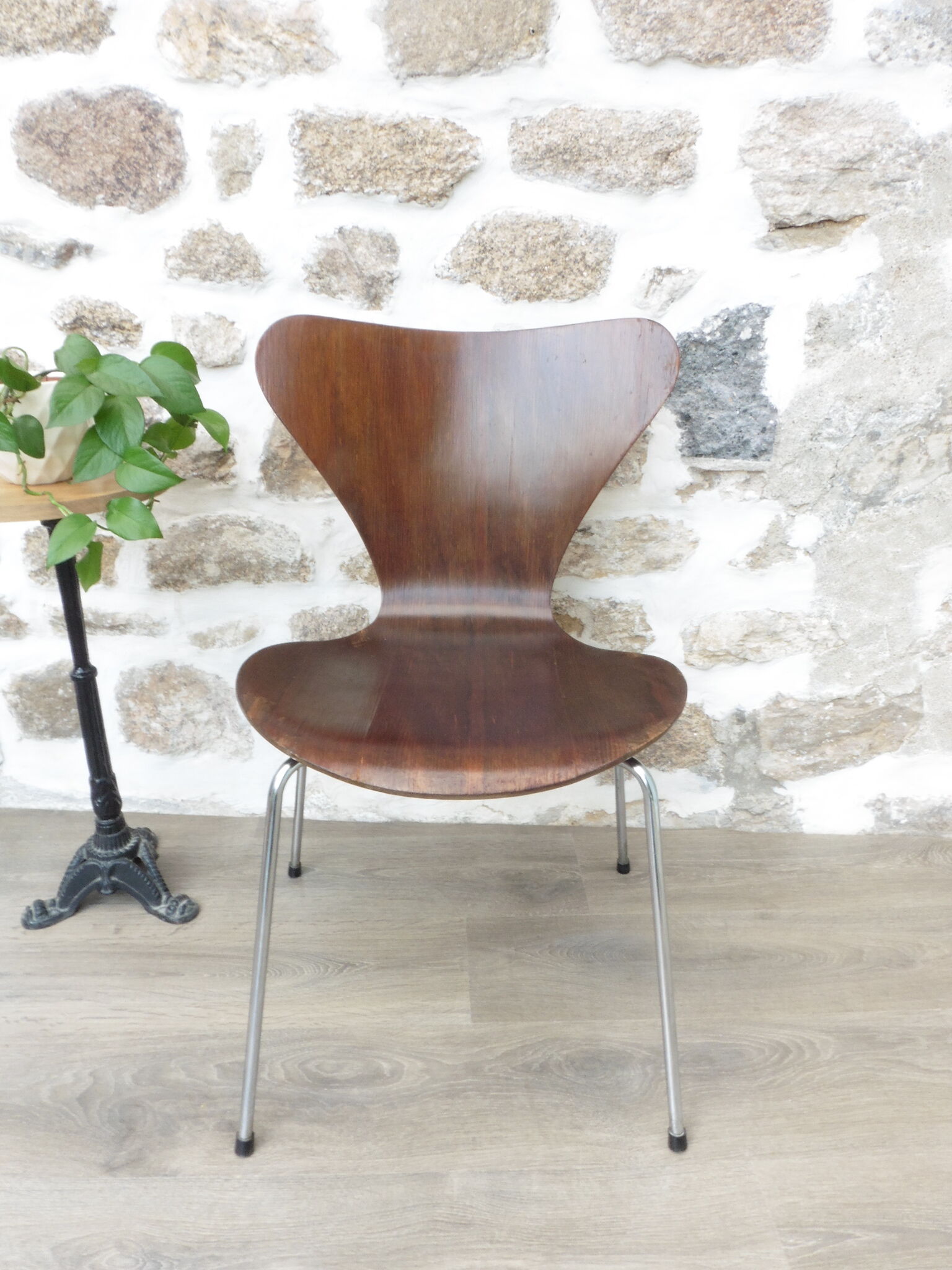 Chair Fourmi  Arne Jacobsen for Fritz Hansen