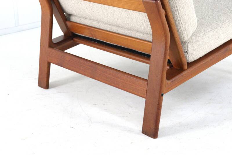 Komfort lounge chair 'Nimtofte' - Off White - danish design in teak