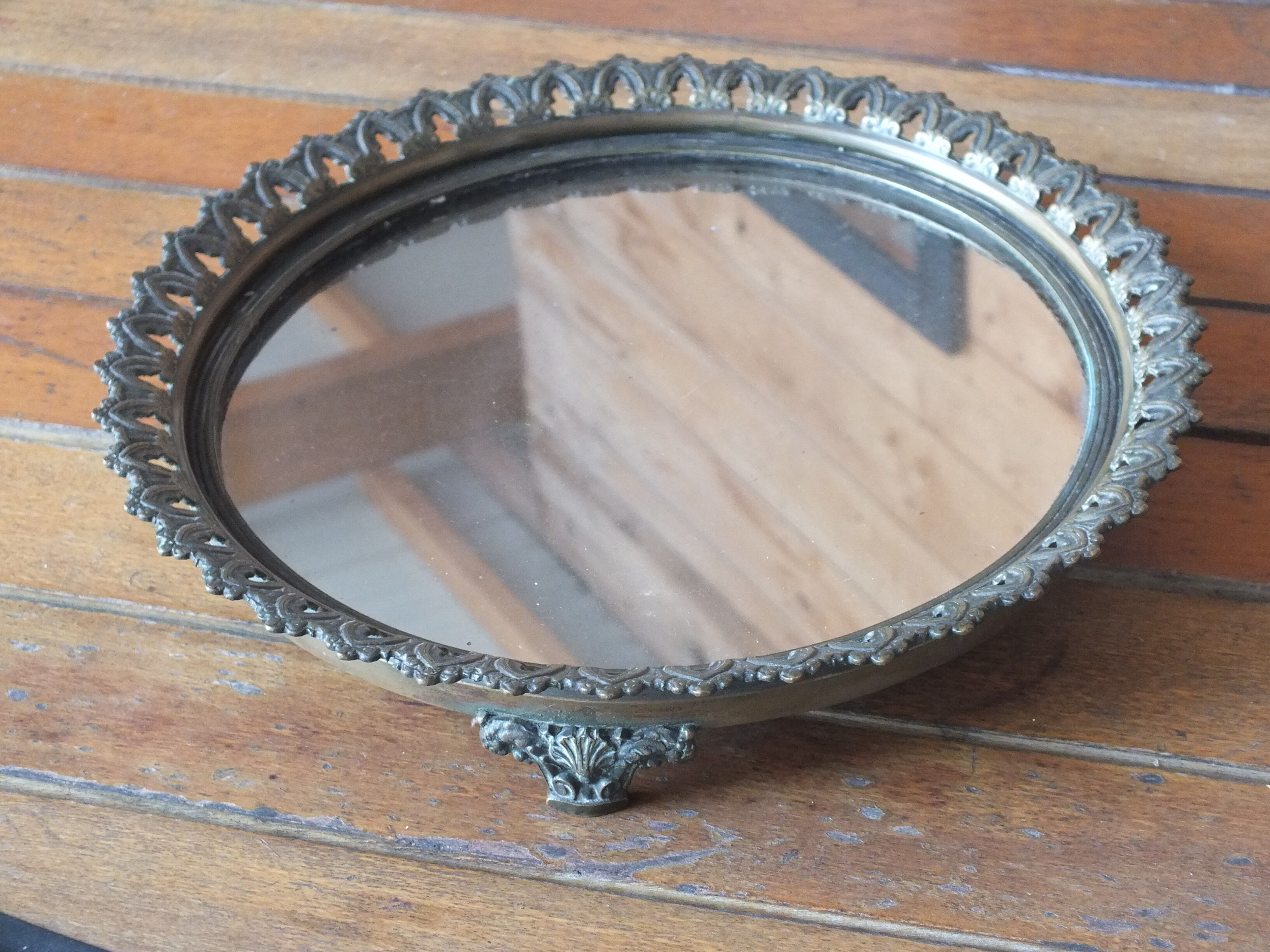 Antique mirror glass centerpiece in bronze and mirror glass