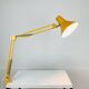 Lampe d'architecte articulée Habitat vintage en métal jaune