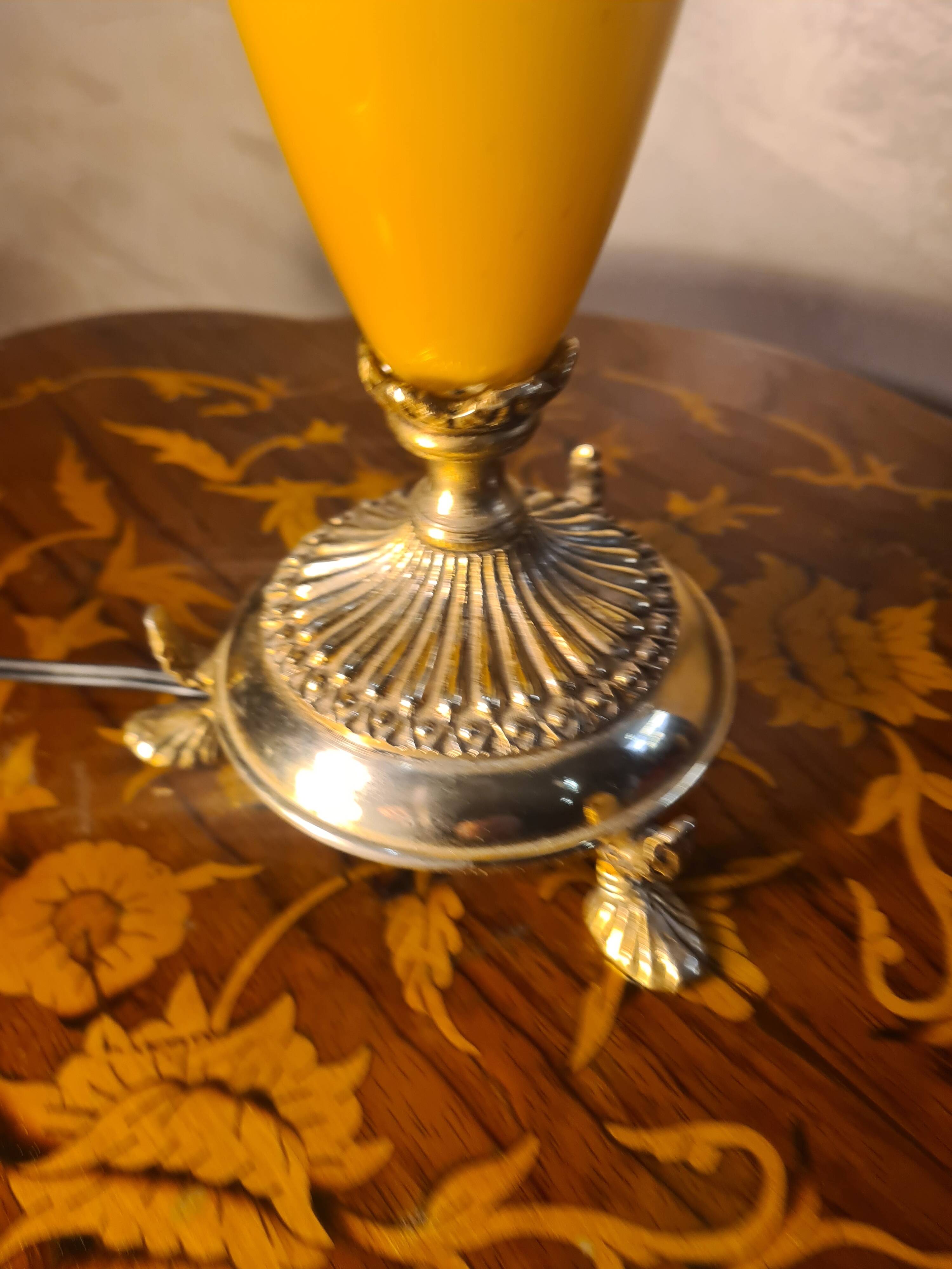 honey opaline lamp with gilding, pleated satin shade 50x25, electrical in good condition, very good