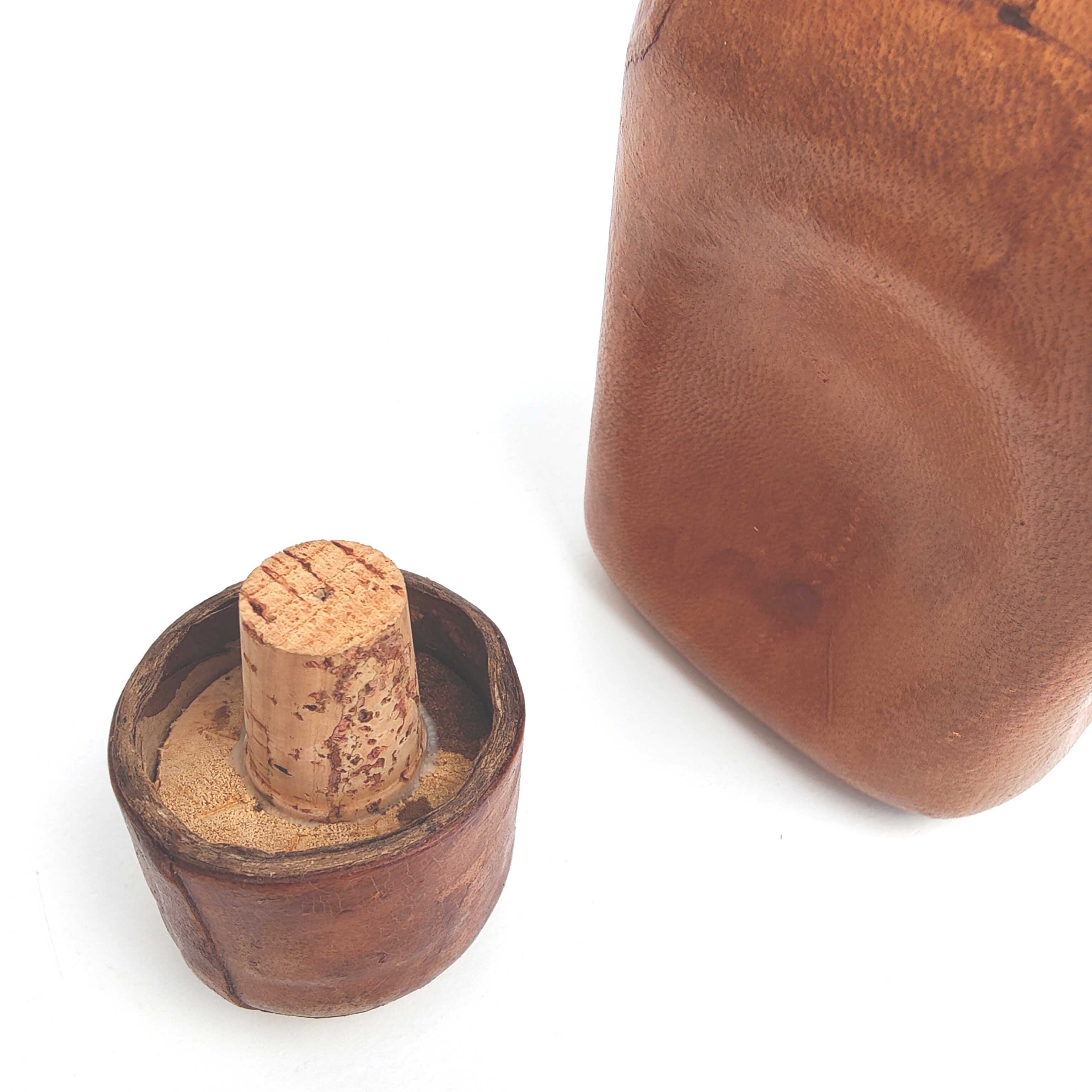 Vintage whisky decanter bottle glass and leather Havana color