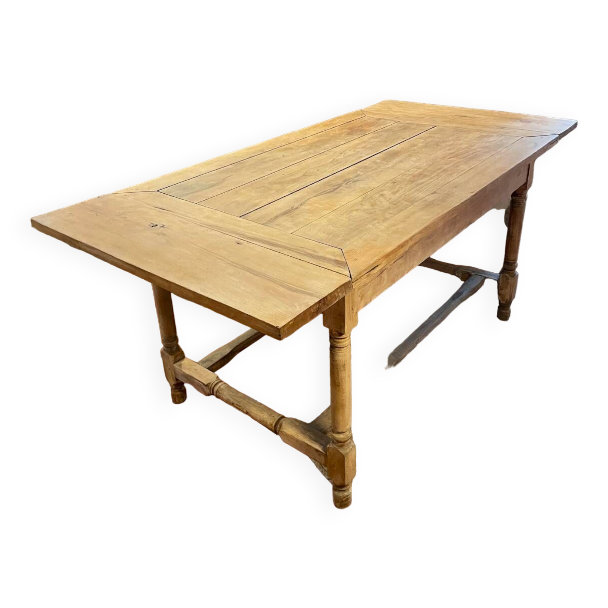 Farm table