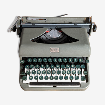 Calanda typewriter