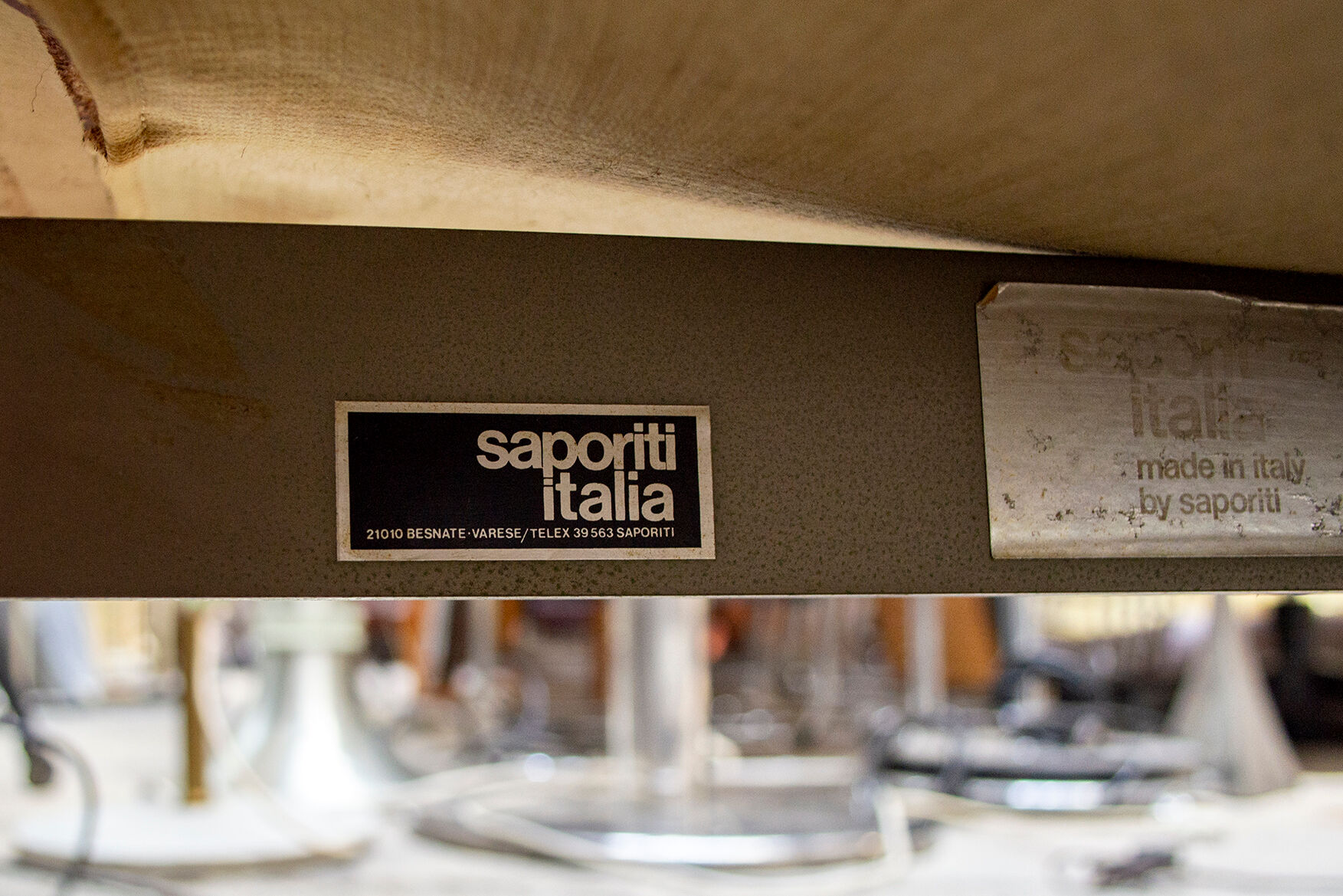 Wave two-seater sofa by Gianni Offredi for Saporiti Italia, 70s